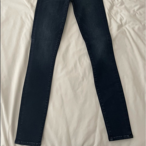 Abercrombie High Rise Super Skinny Simone Jeans - Picture 5 of 5